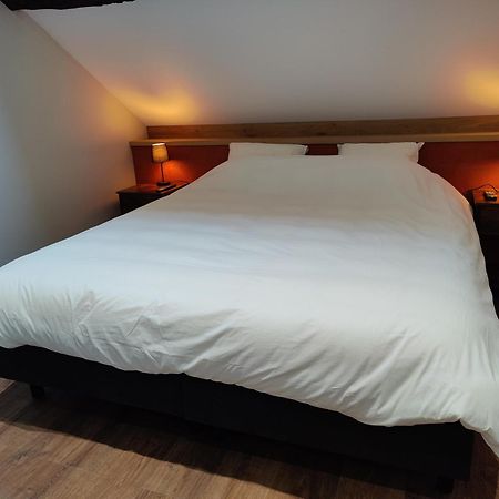 Hotel Le Saint Michel Rochefort Pokoj fotografie